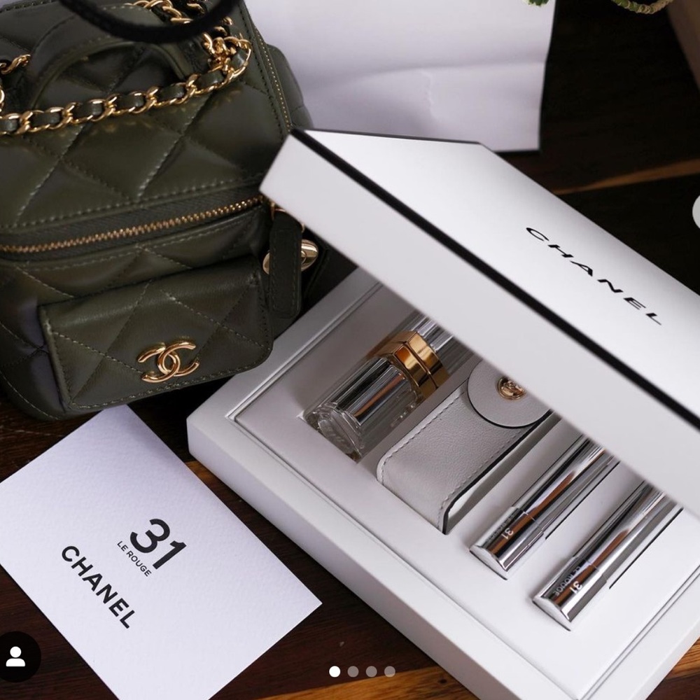 Chanel Solid Wood Trunk